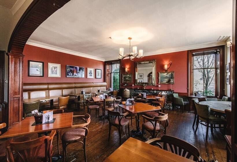 Отель Boat Country Inn And Restaurant