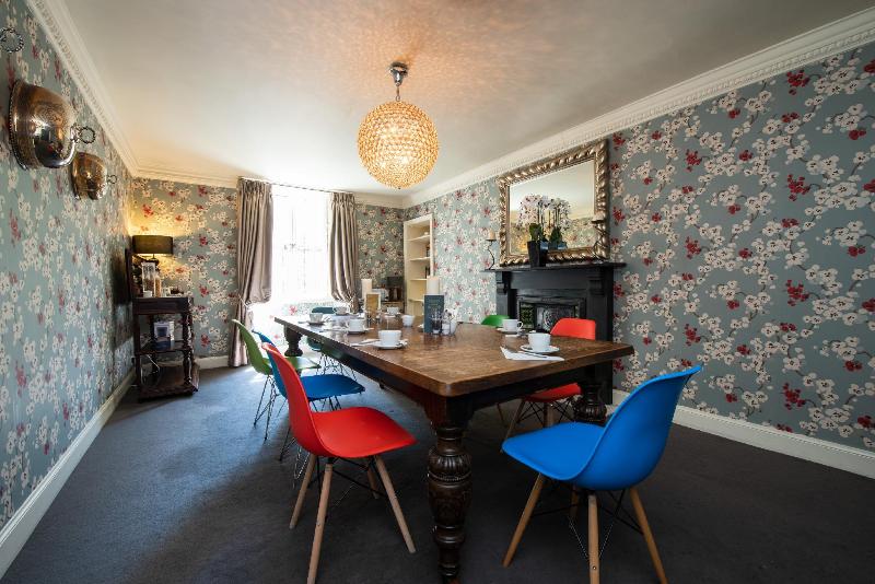 Brooks Hotel Edinburgh