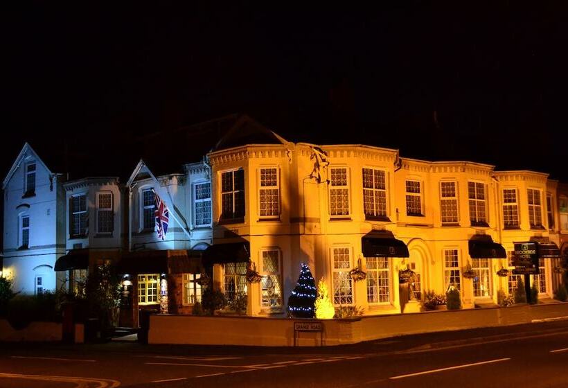 Brookside Hotel & Restaurant ,suitable For Solo Travelers, Couples, Families, Groups Education Trips