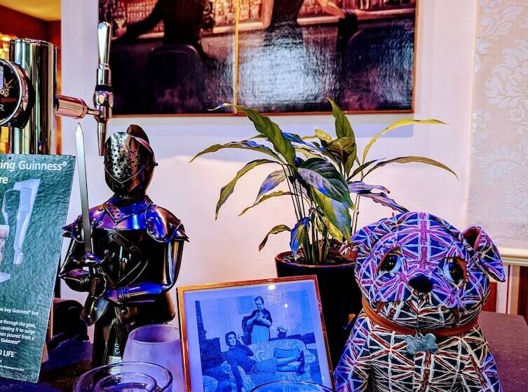 Brookside Hotel & Restaurant ,suitable For Solo Travelers, Couples, Families, Groups Education Trips