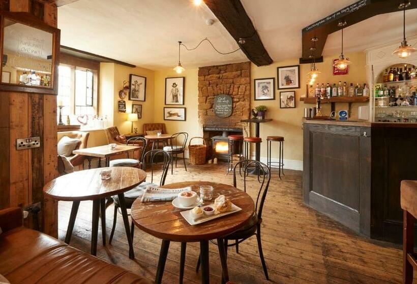 فندق Burford House Bh