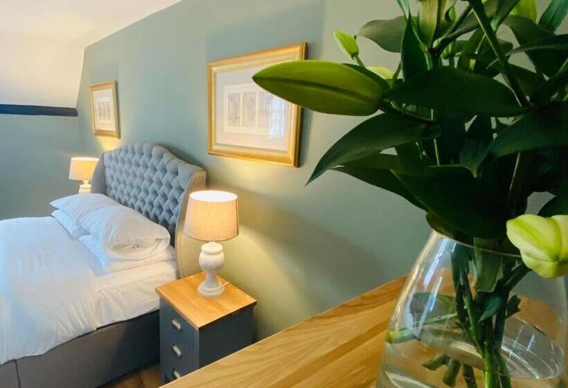 فندق Burford House Bh