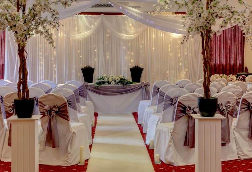 Burnley North Oaks Hotel And Leisure Club