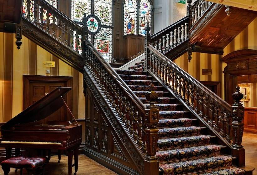 Burnley North Oaks Hotel And Leisure Club