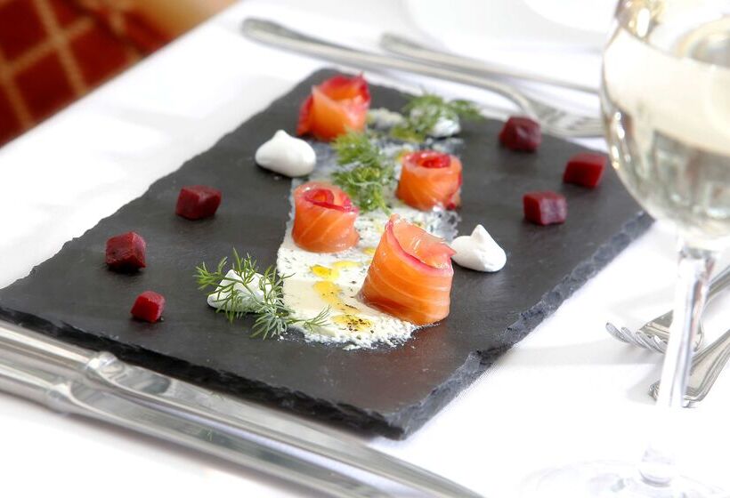 هتل B/w Plus Buxton Lee Wood