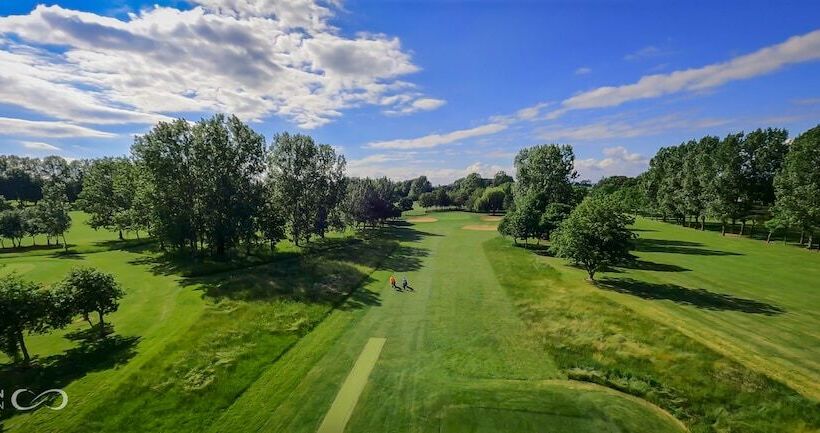 Cambridge Bar Hill Hotel, Bw Signature Collection