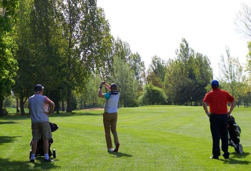 Cambridge Bar Hill Hotel, Bw Signature Collection