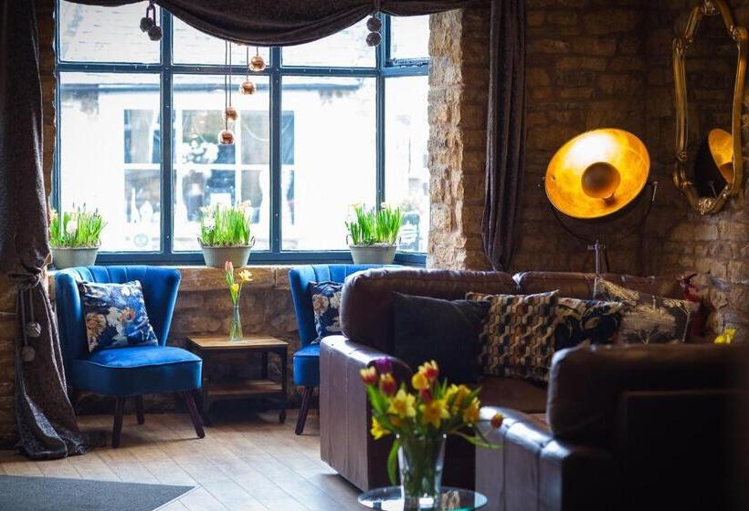 فندق Chester House