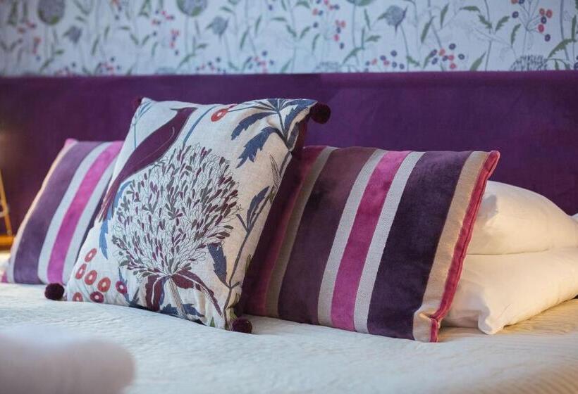 فندق Chester House