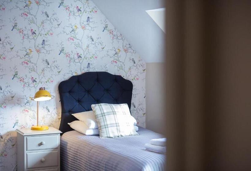 فندق Chester House