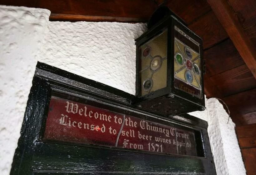 فندق Clarion Collection  Chimney Corner