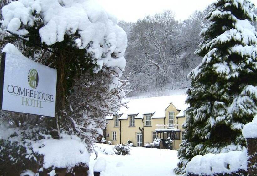 فندق Combe House