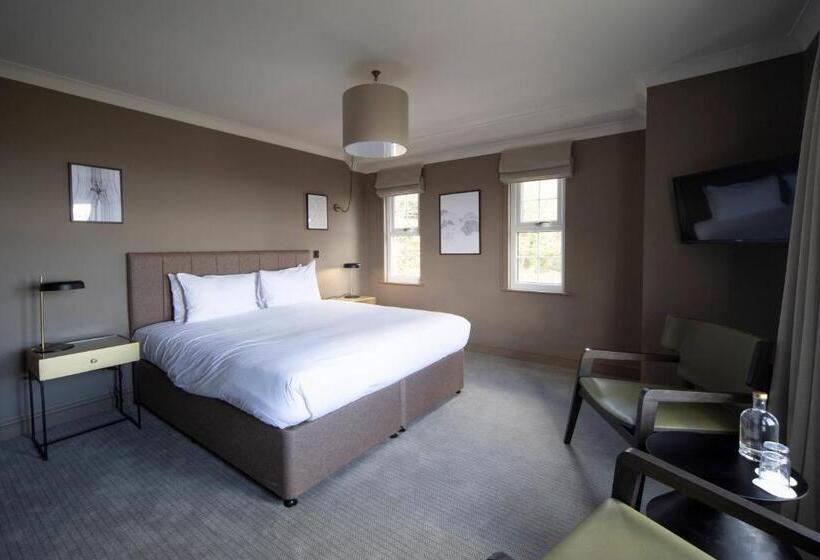 Отель Cottage In The Wood