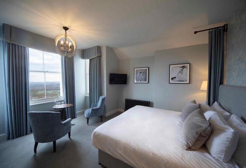 Отель Cottage In The Wood