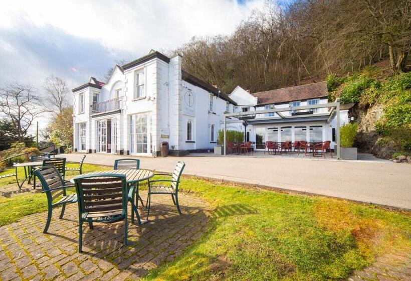 Отель Cottage In The Wood