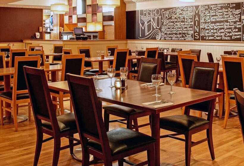 בית מלון כפרי Coylumbridge Resort