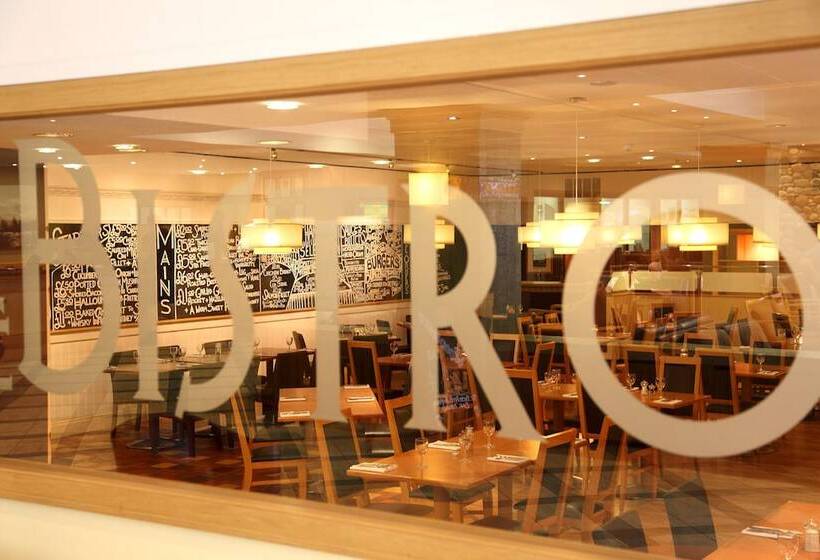 בית מלון כפרי Coylumbridge Resort