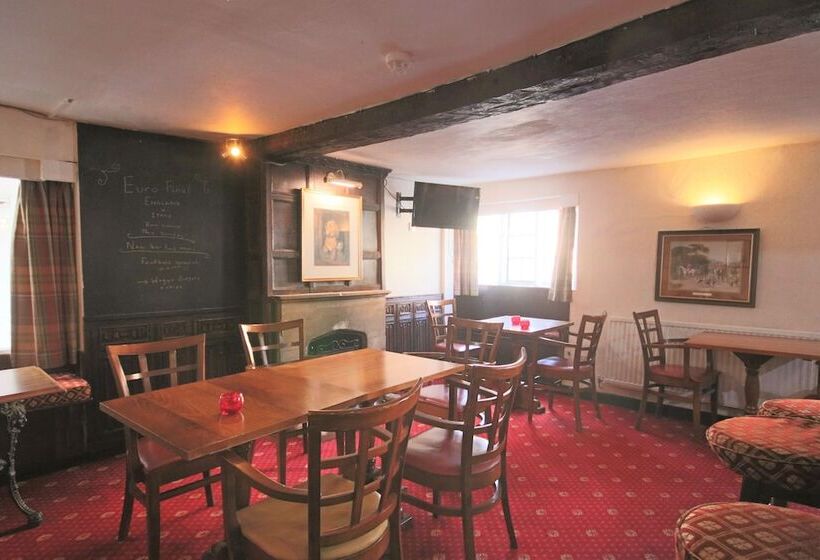 Crown Hotel Cotswold