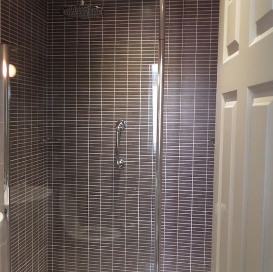 酒店 Crown & Mitre