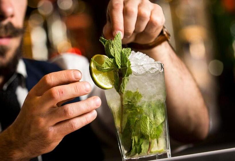 酒店 Crowne Plaza Basingstoke, An Ihg