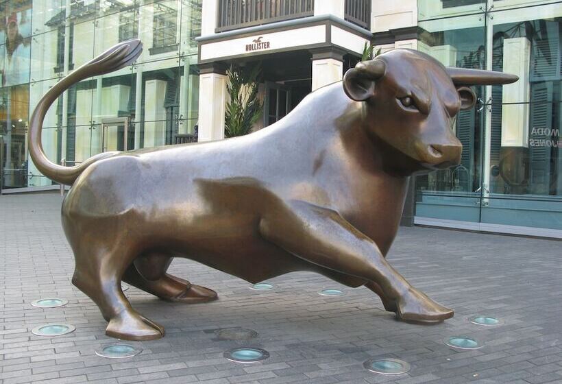 Отель Crowne Plaza Birmingham City, An Ihg