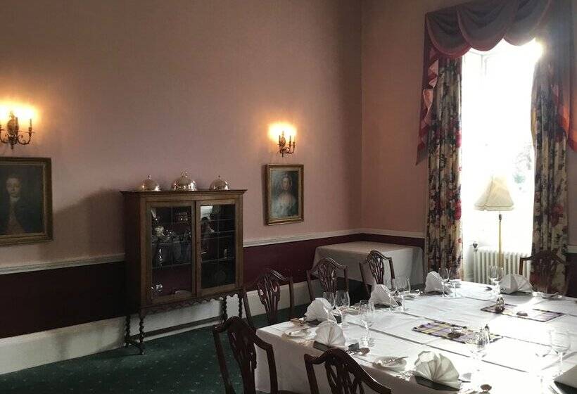 בית מלון כפרי Culloden House