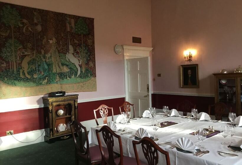 בית מלון כפרי Culloden House