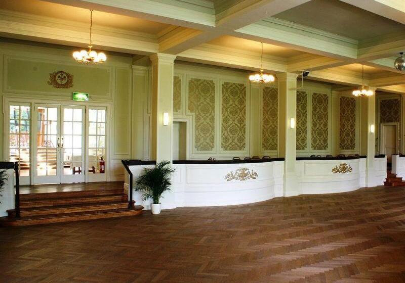 ホテル Cumbria Grand