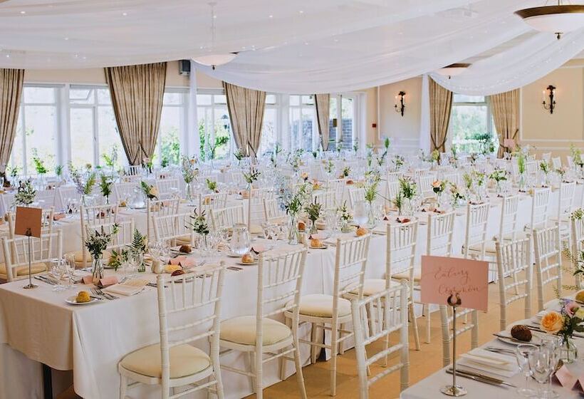 ホテル The Alfriston