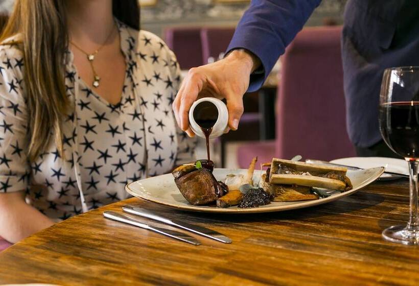 ホテル The Alfriston