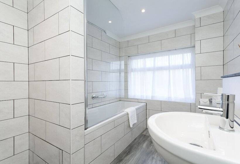 ホテル The Alfriston