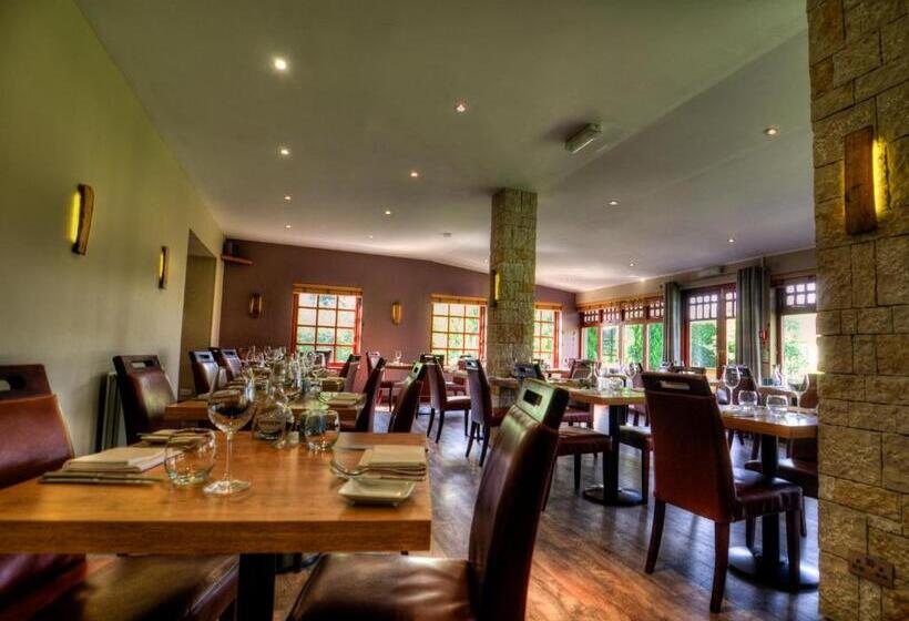 فندق Dornoch Castle