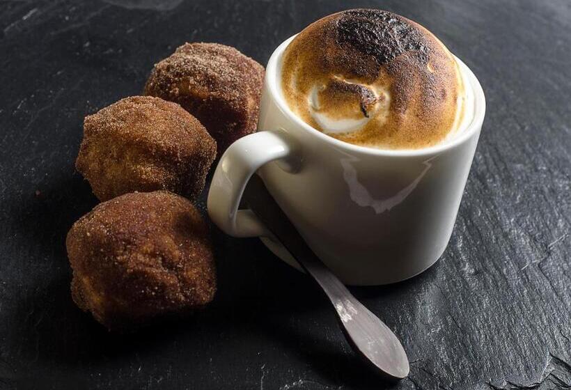 فندق Dornoch Castle