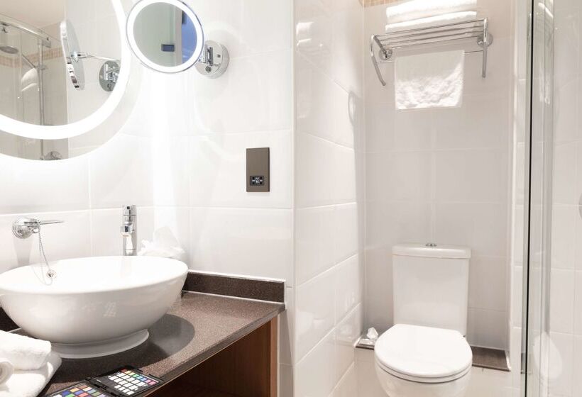 호텔 Doubletree By Hilton Bath