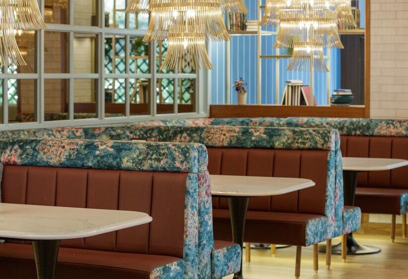 호텔 Doubletree By Hilton Bath