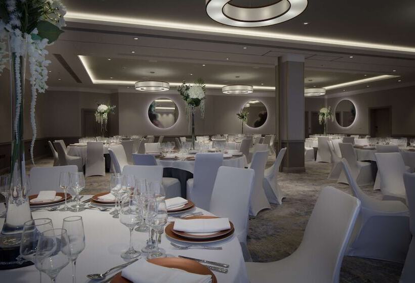 호텔 Doubletree By Hilton Bath