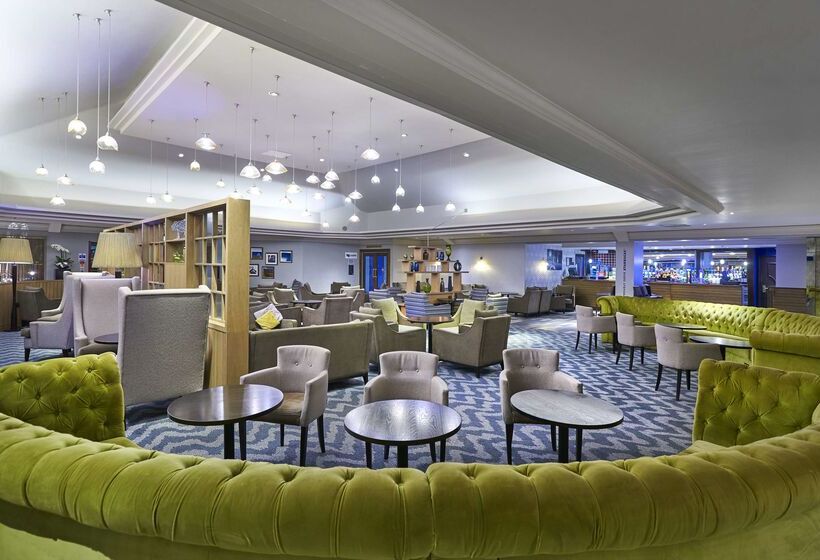 호텔 Doubletree By Hilton Bristol North