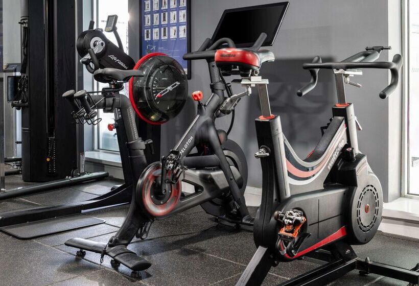 호텔 Doubletree By Hilton Bristol North