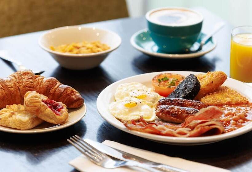 호텔 Doubletree By Hilton Bristol North