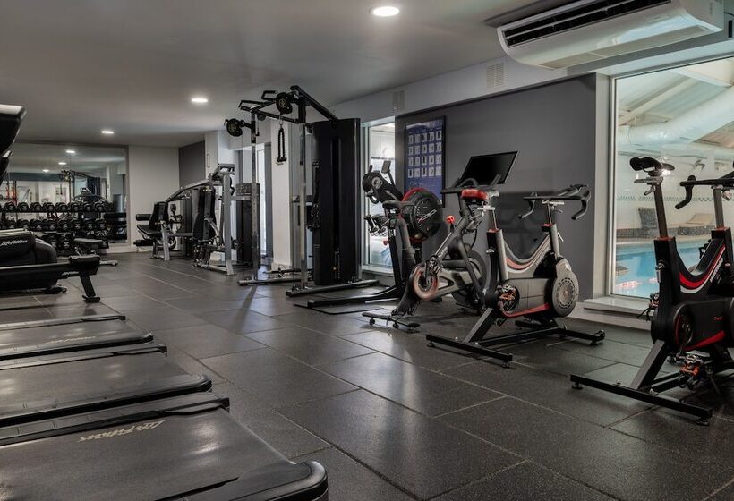 호텔 Doubletree By Hilton Bristol North