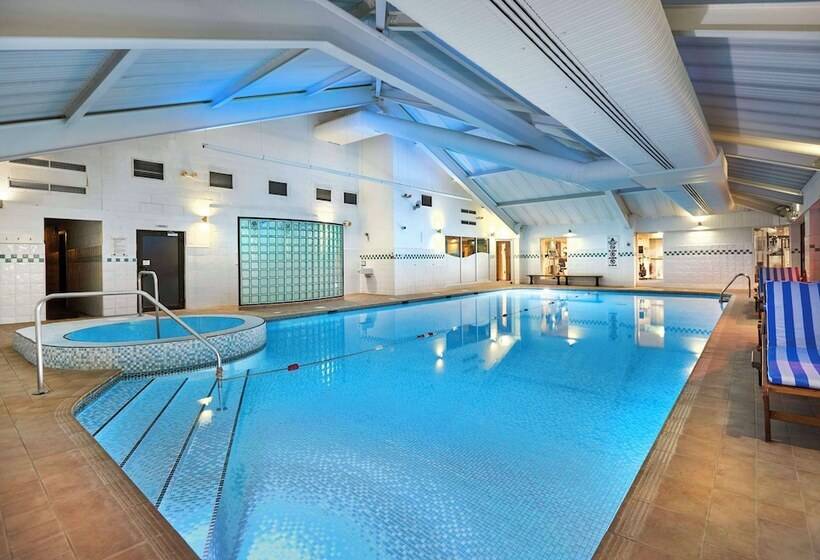 호텔 Doubletree By Hilton Bristol North