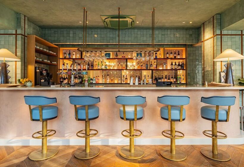 ホテル Doubletree By Hilton  London  Victoria