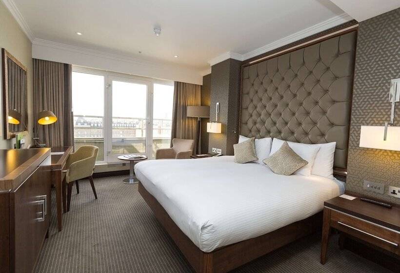 هتل Doubletree By Hilton  London  Victoria