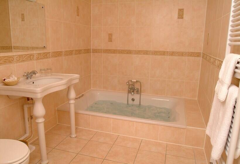 호텔 Esseborne Manor