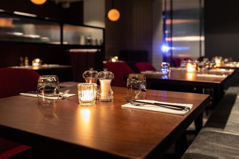 Отель Euston Square