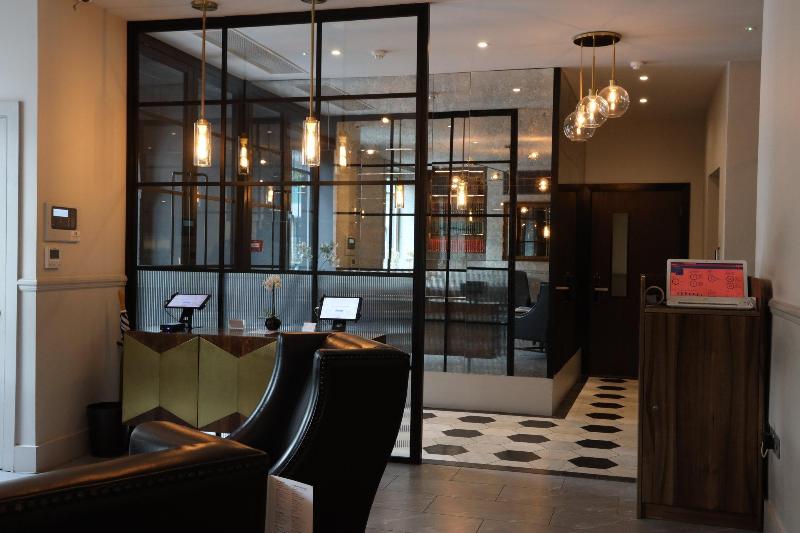 فندق Euston Square
