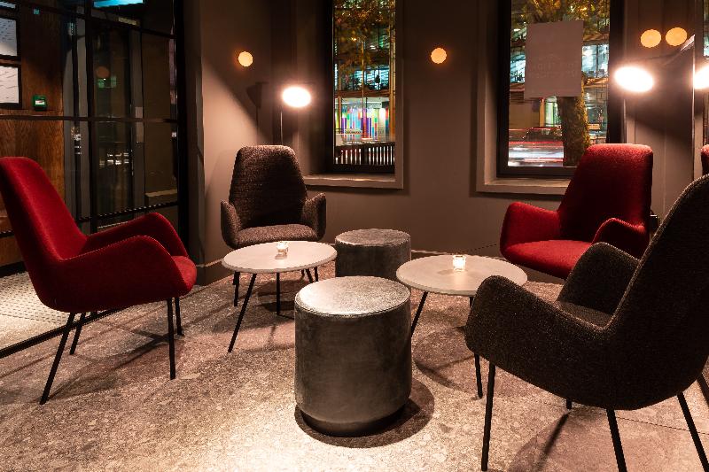 Отель Euston Square