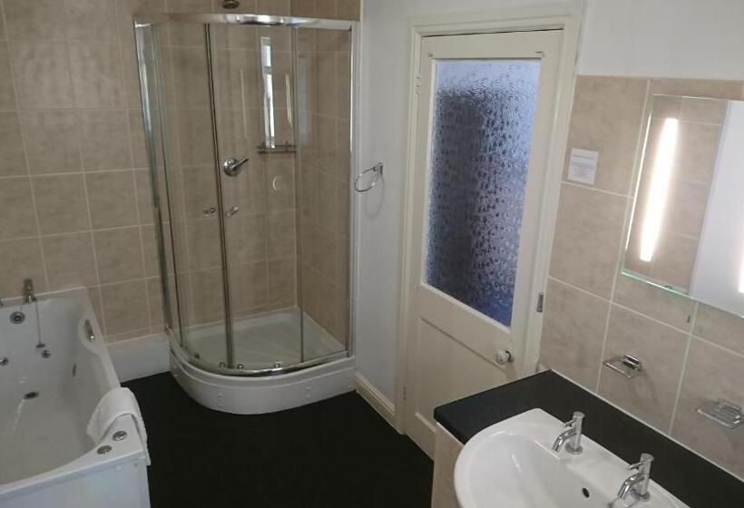 ホテル George & Dragon