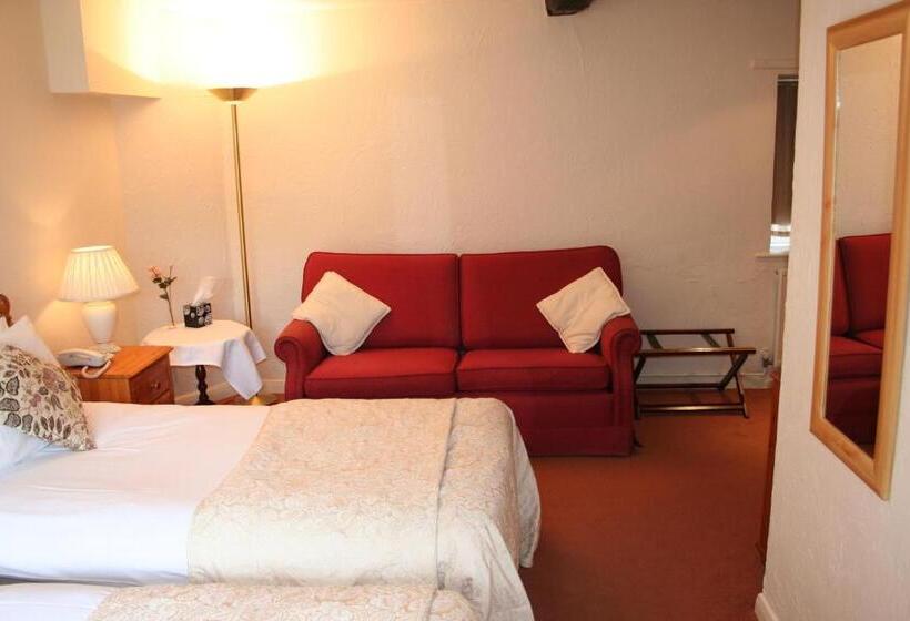 ホテル George & Dragon