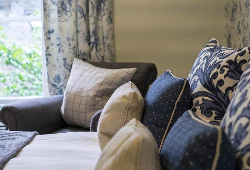 Отель The Grasmere